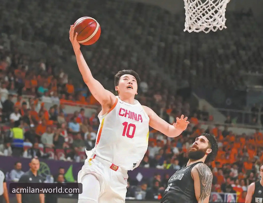 中国男篮vs澳大利亚男篮对比：王俊杰“升级版”表现 vs 残阵澳洲的反扑，米兰体育平台v3.5.1体验评测